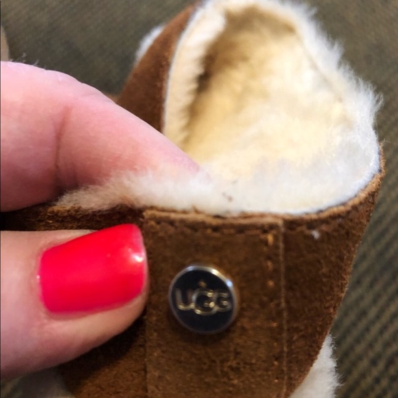 UGG Suede Ankle boots - Picture 8 of 8